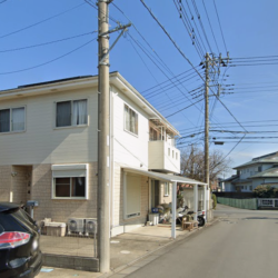 【角地】駐車場２台分 店舗付き住宅