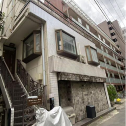 【新宿 ISETAN1の裏手】民泊運営中 新宿エリアの中央