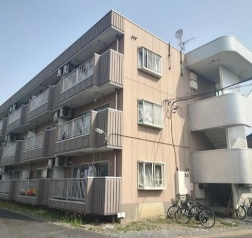 【満室】利回り約7.5％ 駐車場あり 3DKファミリータイプ