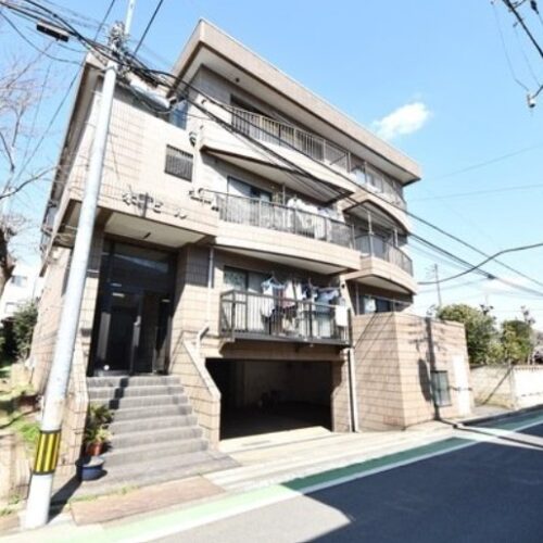 【満室】利回り約7.46％ 駐車場あり ファミリータイプ