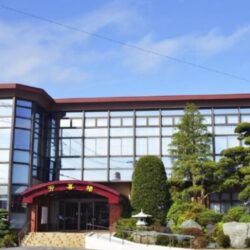 【自己利用可】三方角地 RC2階建 元飲食店 内装綺麗です 【自己利用可】三方角地 RC2階建 元飲食店 内装綺麗です