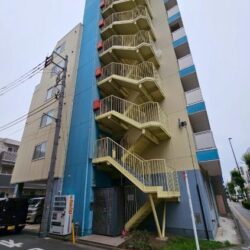 【満室】立川駅徒歩6分 1階店舗×住居17戸 三方角地