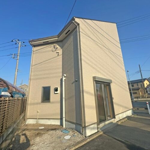 【新築】未使用物件です 事務所に利用可能 角地