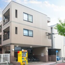 【近隣に大学あり】綱島駅徒歩10分 1K×20戸マンション