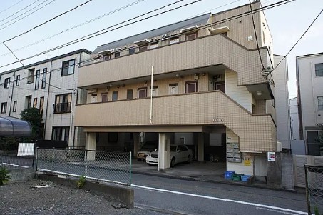 【満室】駐車場4台有 表面利回り約6.84％