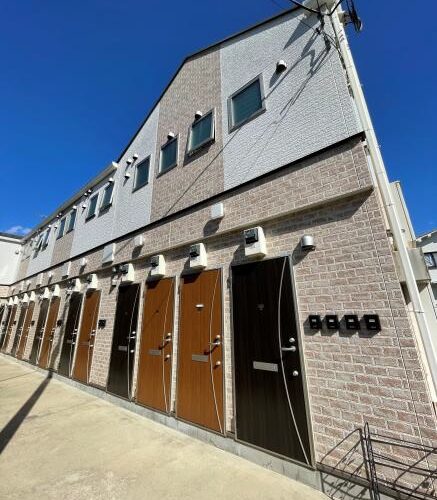 【高稼働】2018年築 バストイレ別 駅徒歩7分