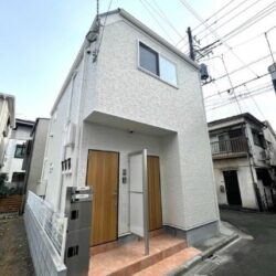 【満室】2駅4路線利用可 利回り約6.57％ R7年1月築
