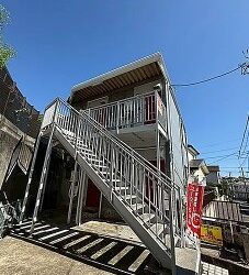 【満室】全室角部屋 表面利回り約8％ 近隣に大学あり