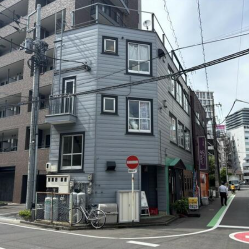 【満室】川越駅徒歩4分 利回り約7.6％ 東南角地