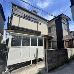 【高稼働中】2路線利用可 1棟アパート＋中古戸建 再建築可