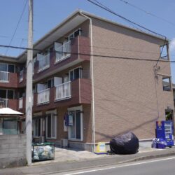 【満室】土地73.29坪整形地 検査済証あり3階建て