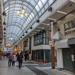 【浅草 雷門まで約100m】角地 商店街内 令和3年築