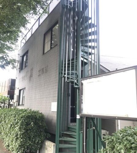 【満室】聖蹟桜ヶ丘駅徒歩9分 R3年外階段塗装済です