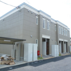 【満室】複数部屋タイプあり 駐車場、駐輪場あり 【満室】複数部屋タイプあり 駐車場、駐輪場あり