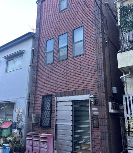 【満室】西大島駅徒歩7分 3駅4路線利用可 お洒落な外観