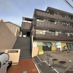 【高稼働中】日野駅徒歩10分 共同住宅×事務所 駐車場有